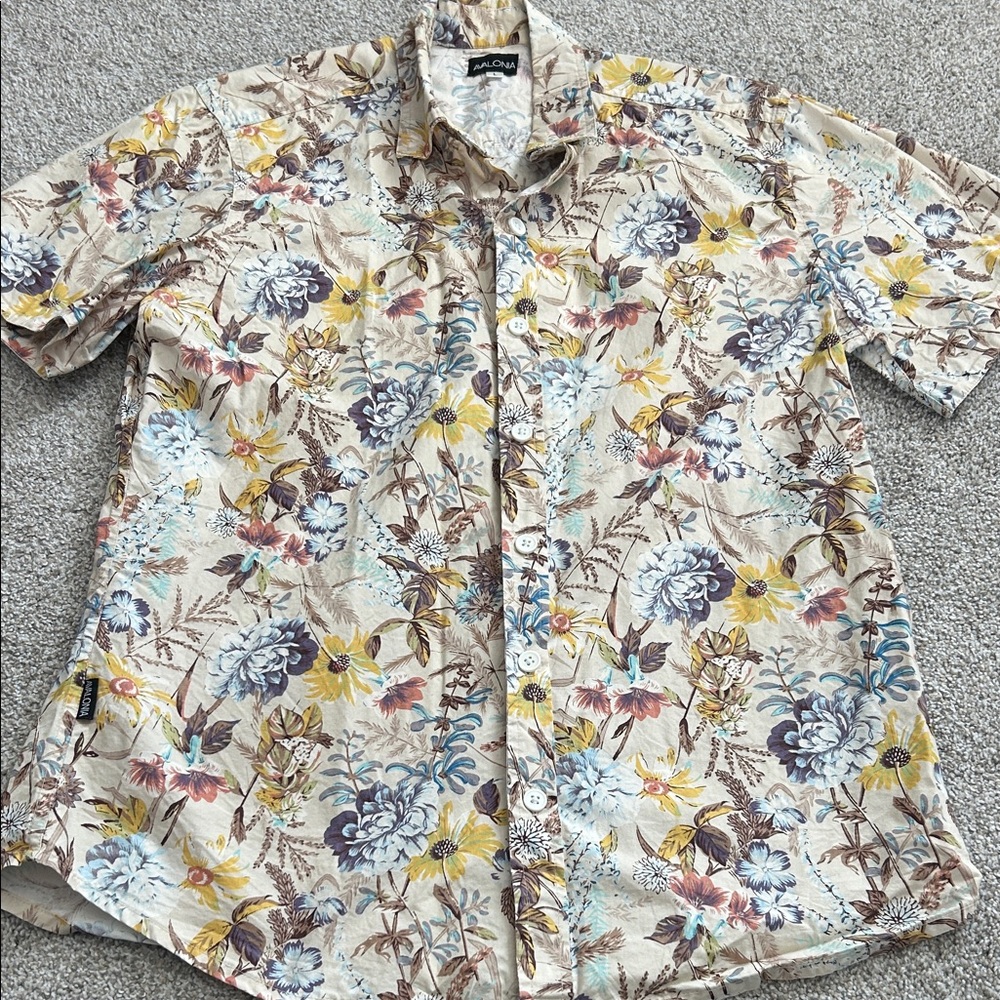 Multicolor Men’s Floral Button Down Shirt